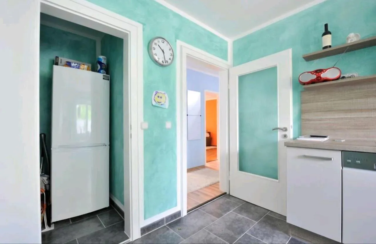Apartament Zimmer Muenchen 0*, Monachium